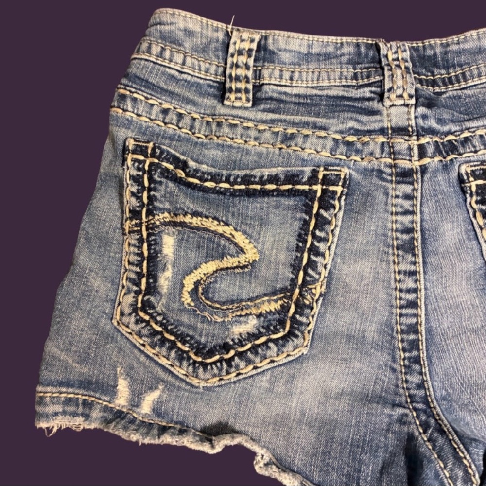 Silver Jeans Co. Aiko Mid Distressed Denim Shorts Women’s W31/L3 - Picture 10 of 10